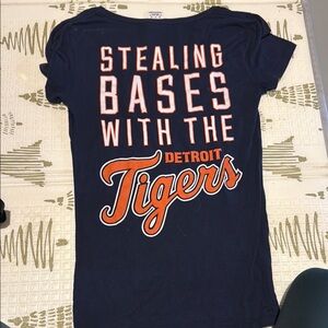 PINK Victoria's Secret Navy Graphic Tee